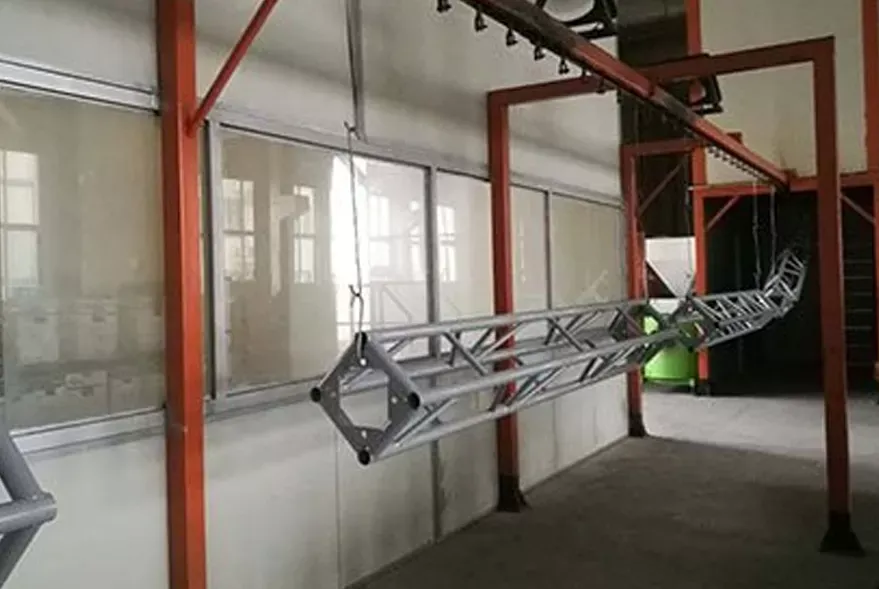 不锈钢滑梯表面喷塑
