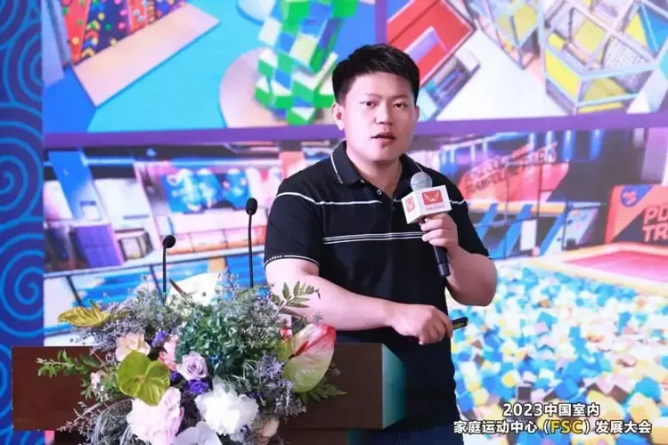 北京冠图家庭运动中心-孟龙波.jpg