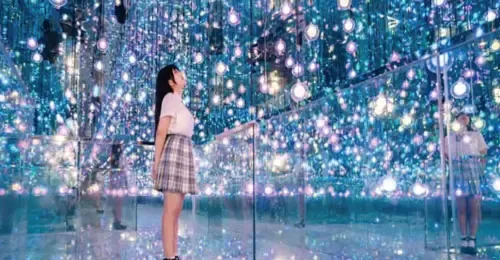 星空小屋镜子迷宫