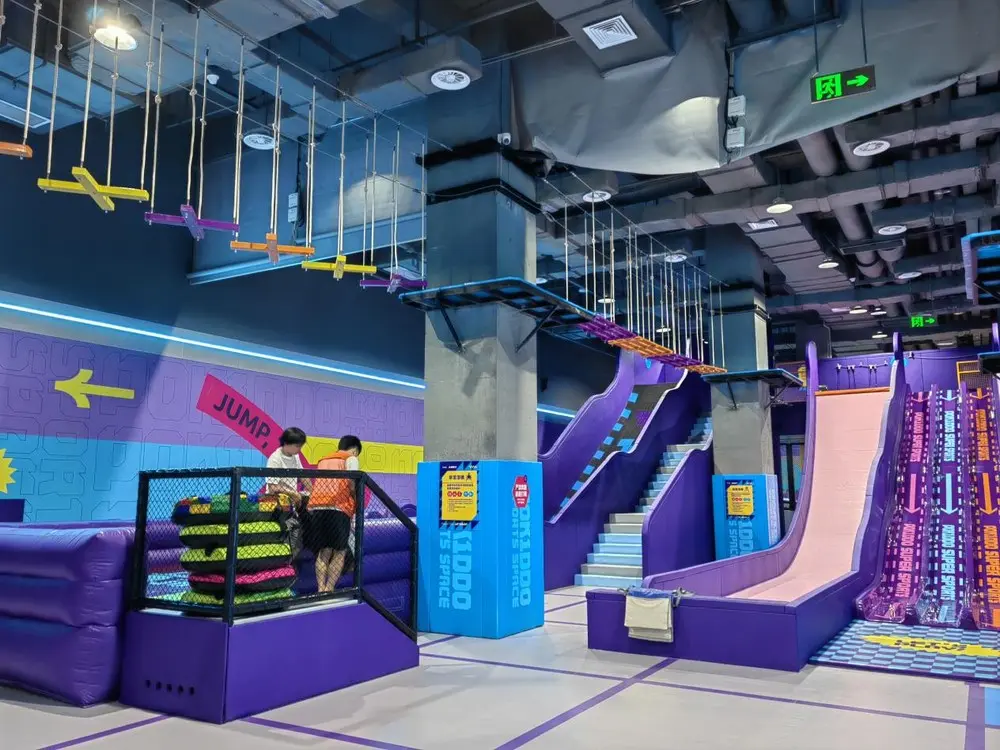 滑梯组合：魔鬼滑梯/三道急速滑梯